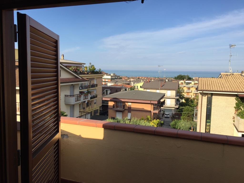 Apartamento Mansarda Mare Altidona Exterior foto